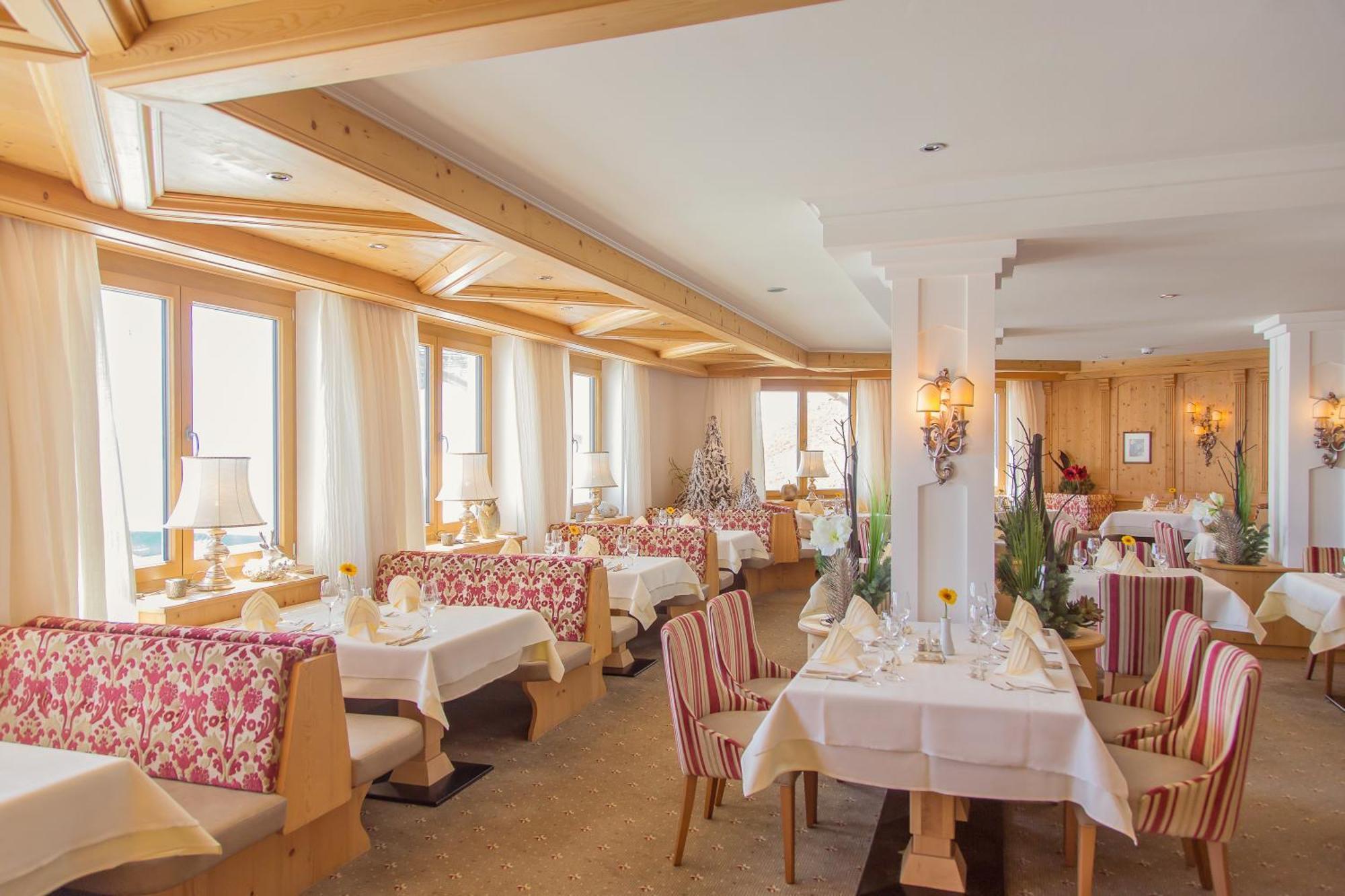 Hotel Edelweiss Hochsoelden Superior Екстер'єр фото